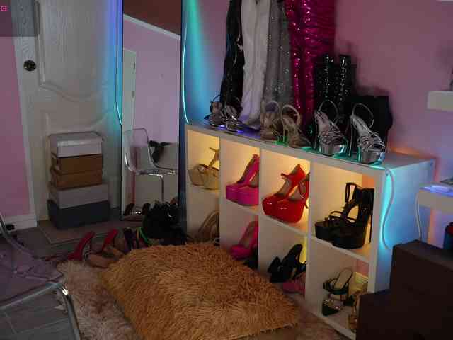 urFilipinaGirl webcam