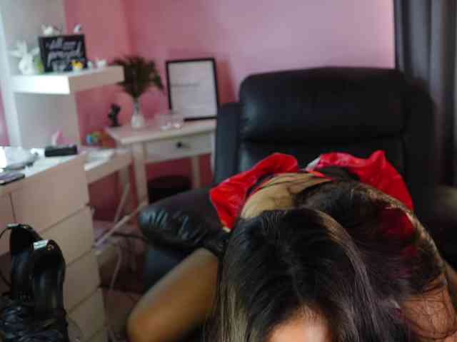 urFilipinaGirl webcam