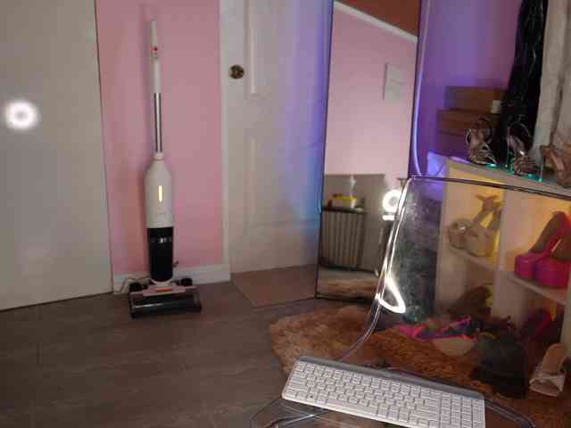 urFilipinaGirl webcam