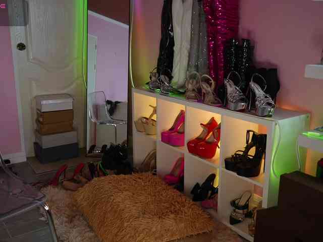 urFilipinaGirl webcam