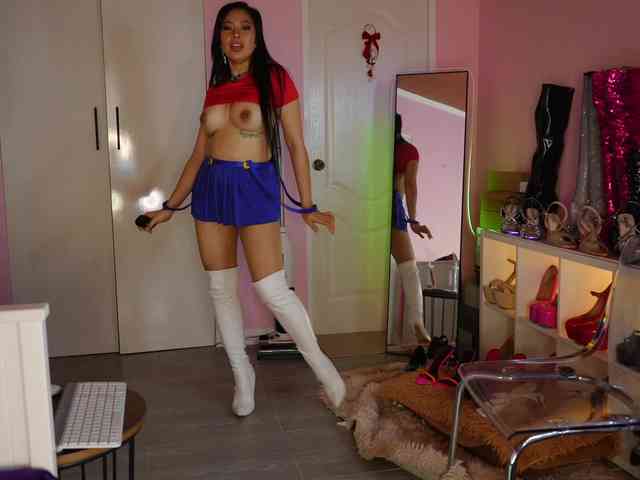 urFilipinaGirl webcam