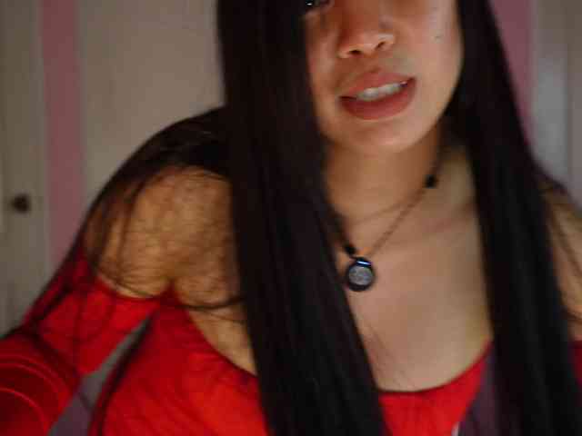 urFilipinaGirl webcam