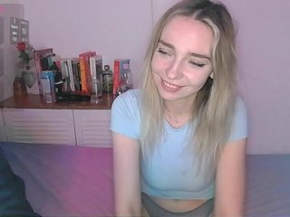 Almondmilka Porn Show