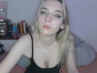 Almondmilka Porn Show