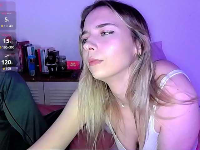 Almondmilka – webcam model profile photo