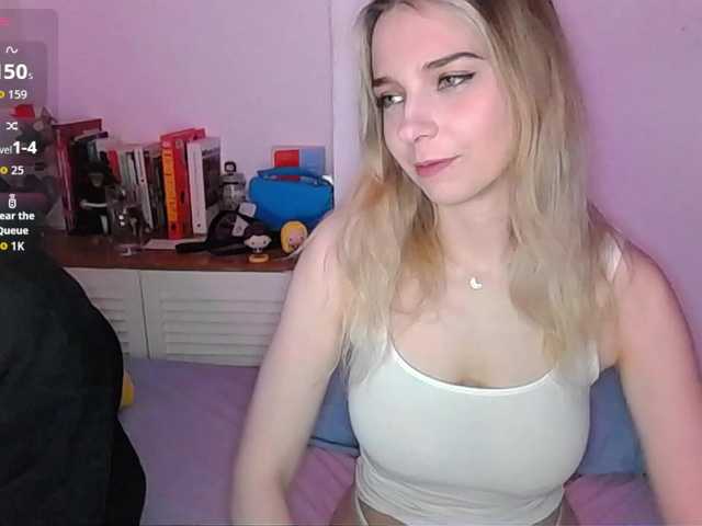Almondmilka webcam stream
