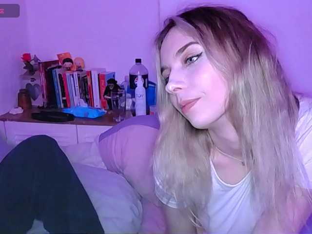 Almondmilka profile photo