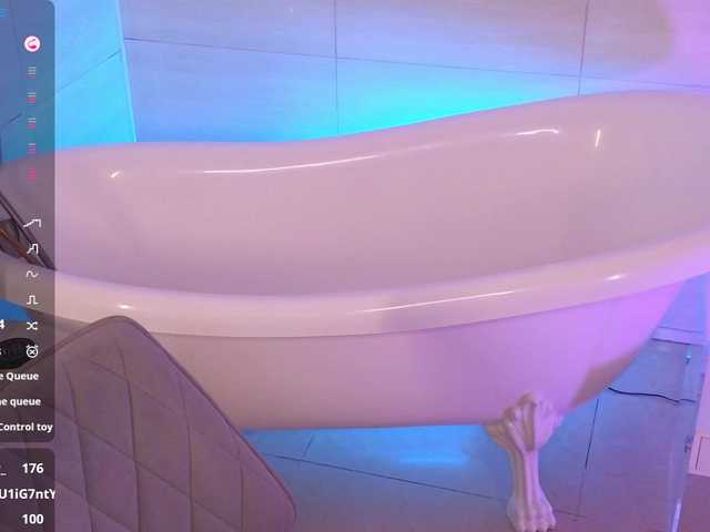 эросцена MiaMoonn