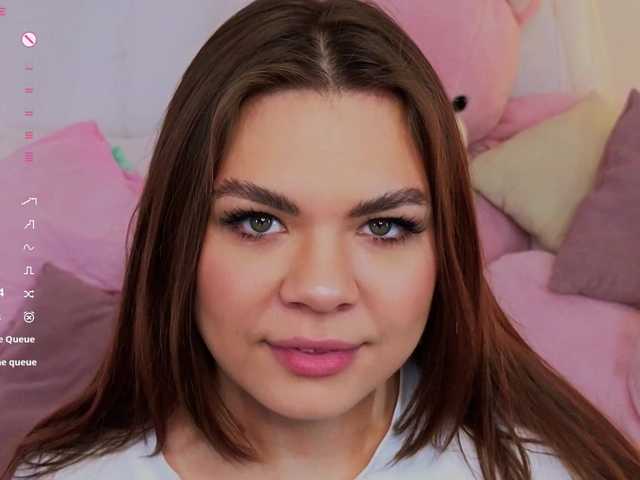 miamoonn's BongaCams show and profile