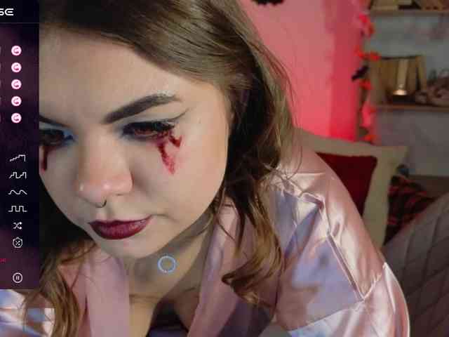 MiaMoonn webcam
