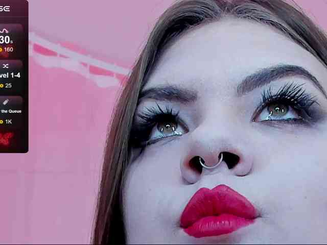 MiaMoonn webcam