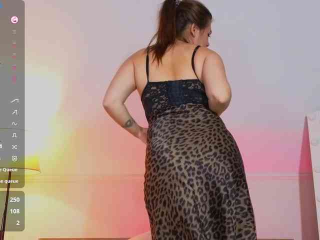 MiaMoonn Live Webcam on BongaCams