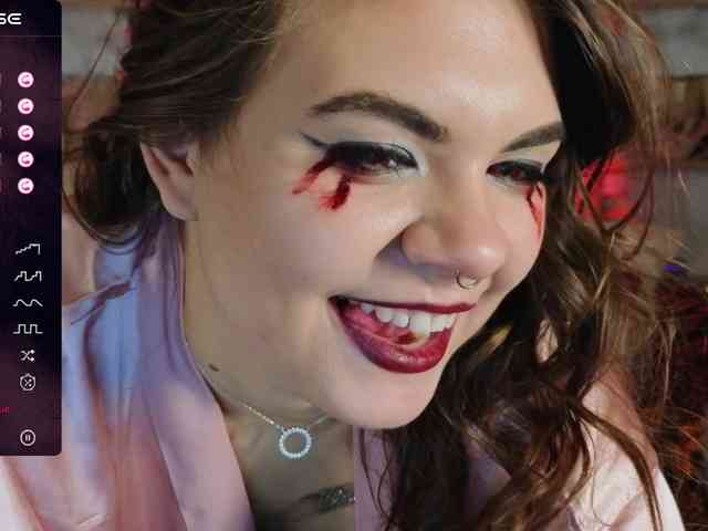MiaMoonn webcam