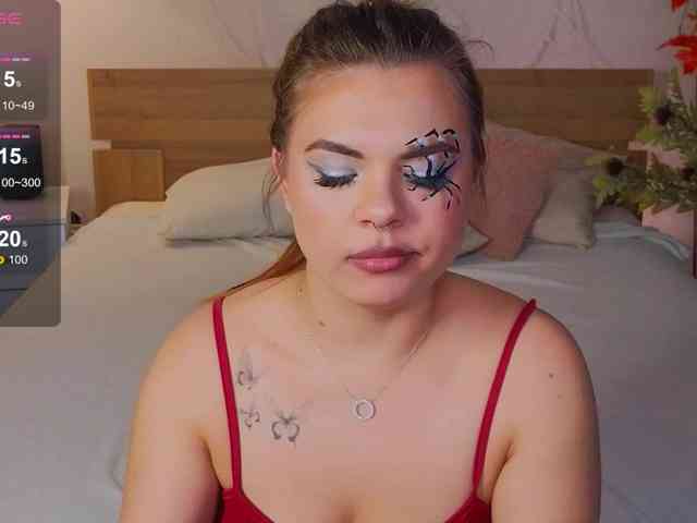 MiaMoonn webcam