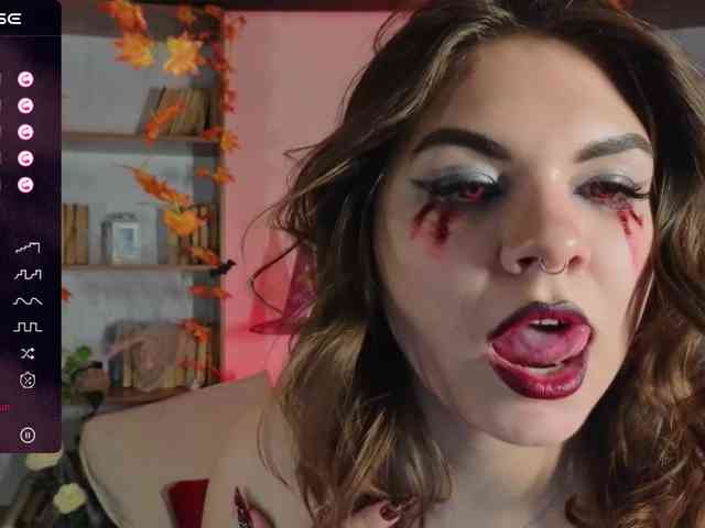 MiaMoonn webcam