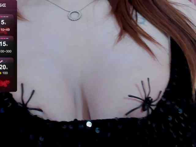 MiaMoonn webcam