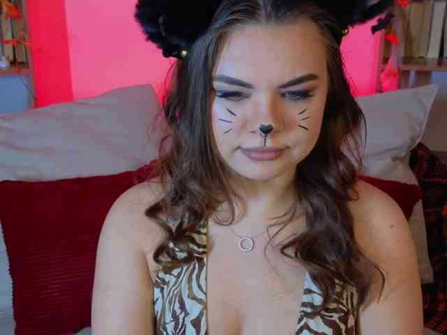 MiaMoonn webcam