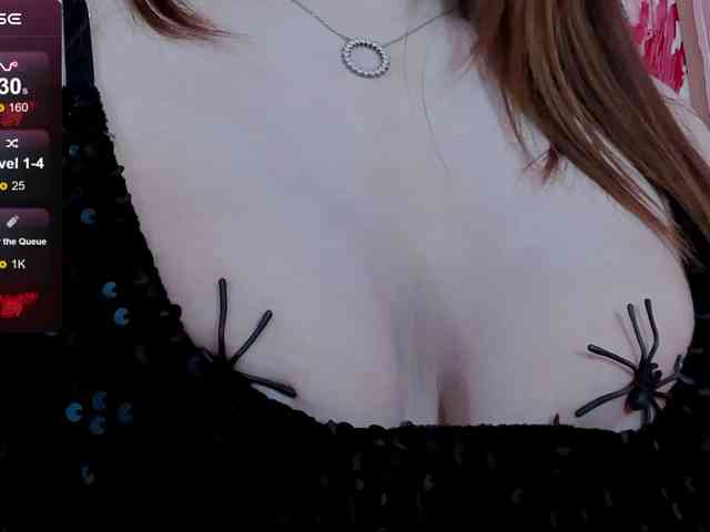 MiaMoonn webcam