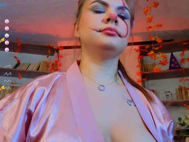 MiaMoonn webcam