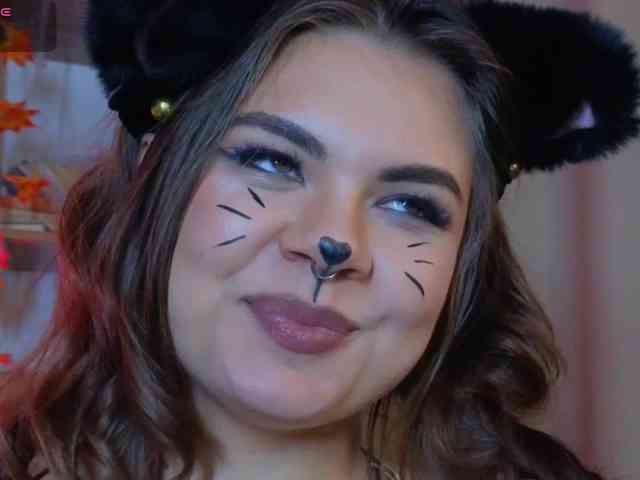 MiaMoonn webcam