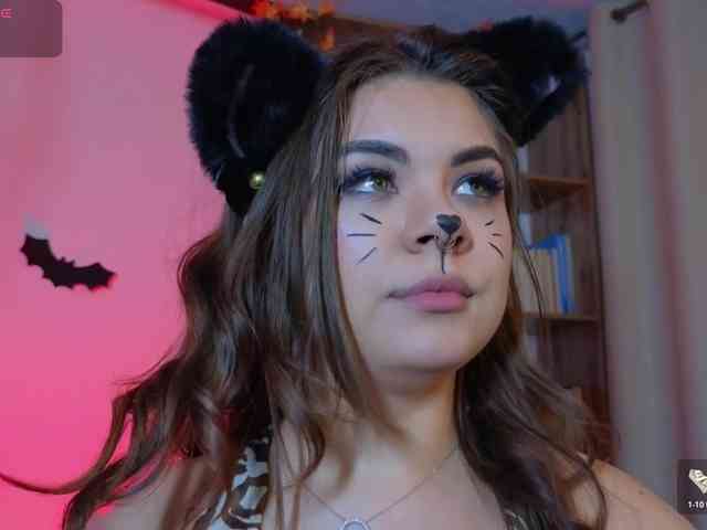 MiaMoonn webcam