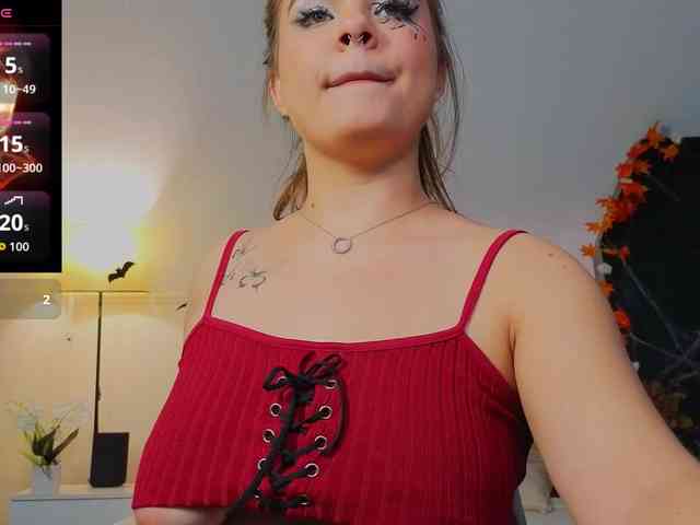MiaMoonn Live Webcam on BongaCams