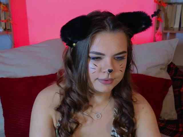 MiaMoonn webcam