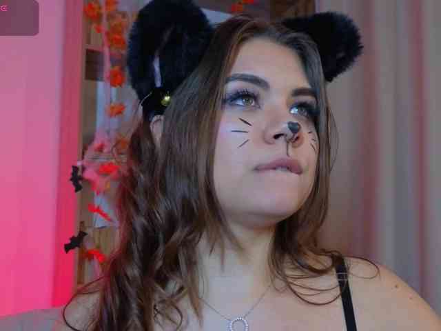 MiaMoonn webcam