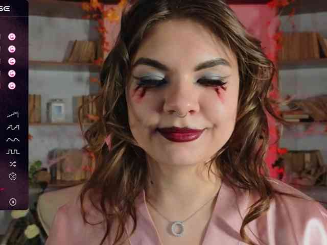 MiaMoonn webcam