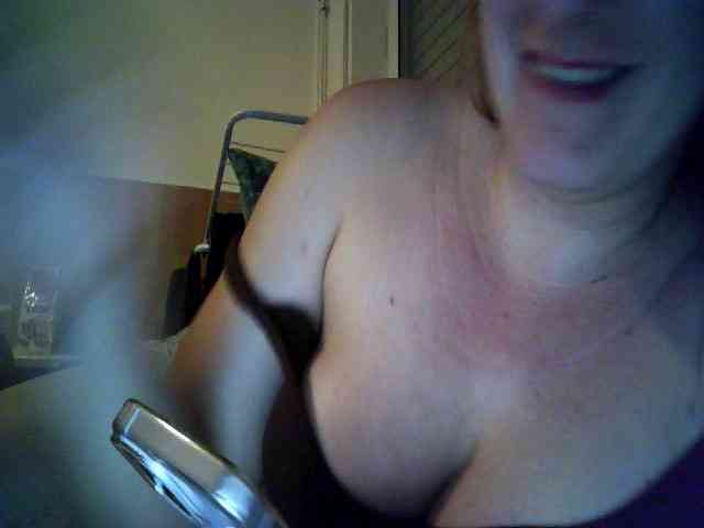 Anastasia2017 webcam