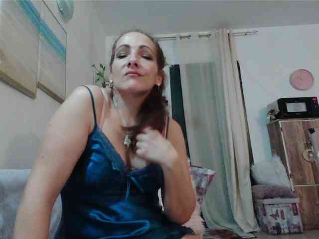 MilfiViviana webcam