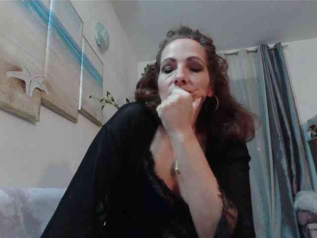 MilfiViviana webcam
