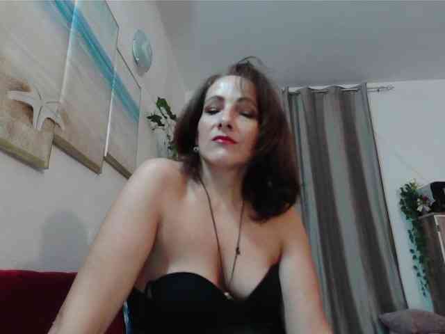 MilfiViviana webcam