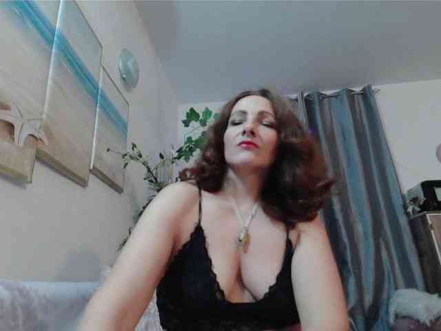 MilfiViviana webcam