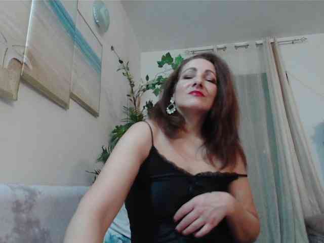 MilfiViviana webcam