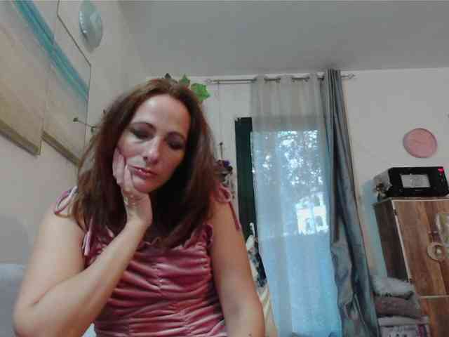 MilfiViviana webcam