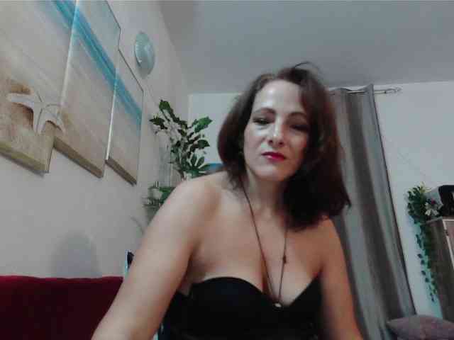 MilfiViviana webcam