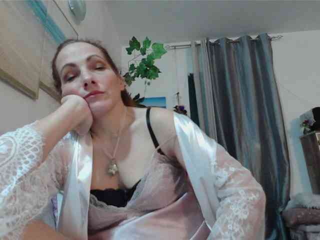 MilfiViviana webcam