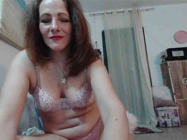 MilfiViviana webcam