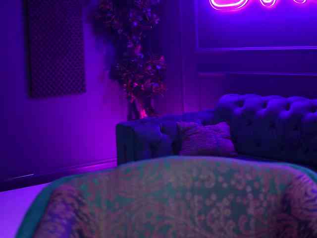 YuliaDesirevska webcam