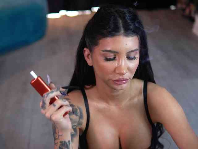 YuliaDesirevska YuliaDesirevska