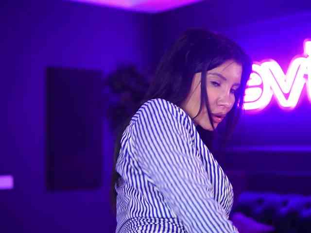 YuliaDesirevska webcam