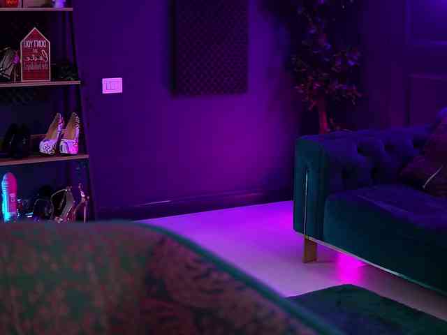 YuliaDesirevska YuliaDesirevska