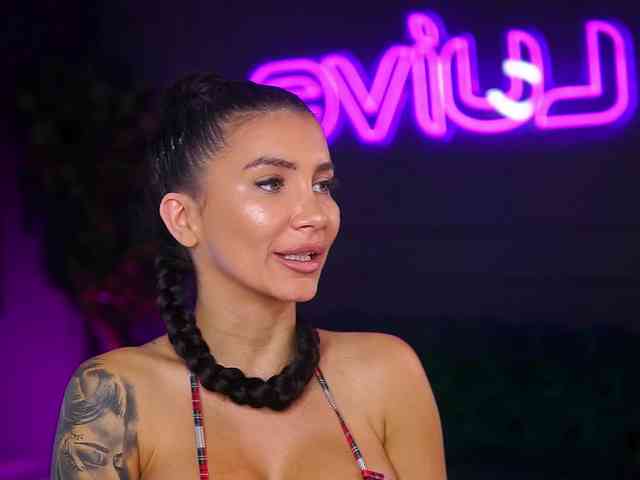 YuliaDesirevska webcam