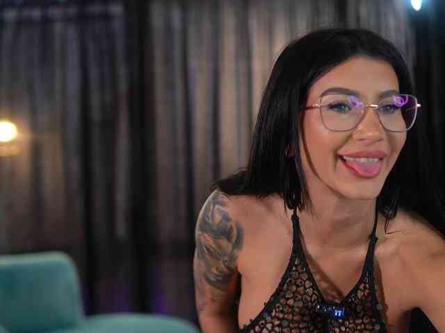 YuliaDesirevska YuliaDesirevska