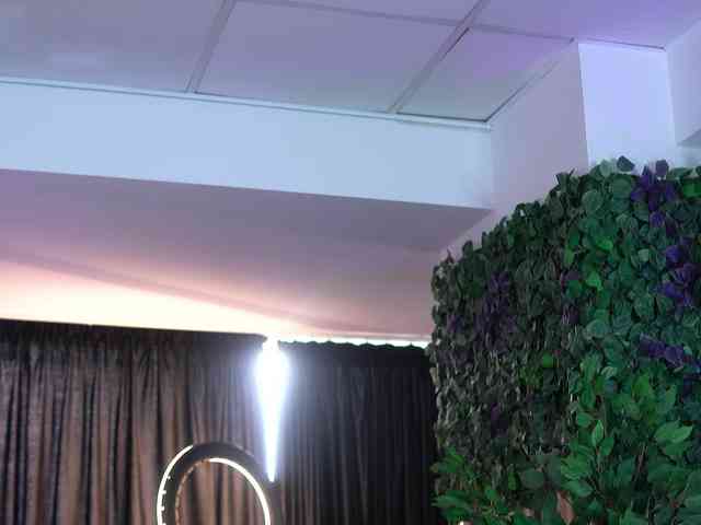 YuliaDesirevska YuliaDesirevska