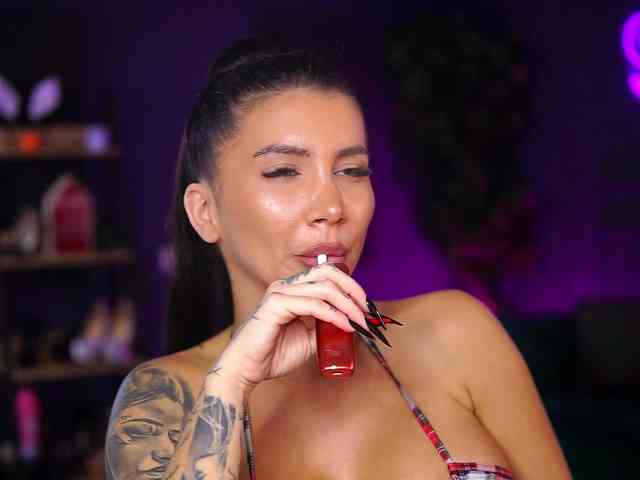 YuliaDesirevska webcam