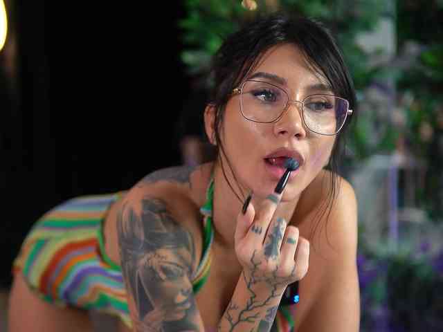 YuliaDesirevska YuliaDesirevska