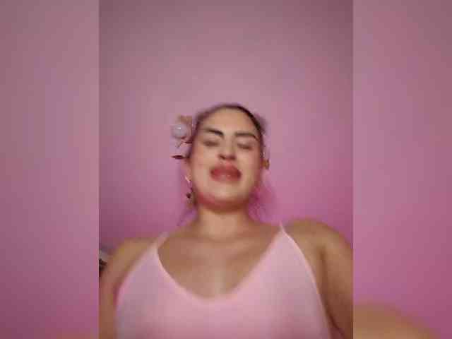 AkameNeri webcam