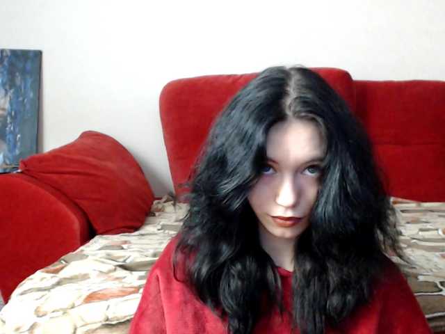 le modèle Feyka-dream est en webcam porno dans un show sur le site bongacams, il possède les tags suivants: White/Caucasian,Brunette,Shaved